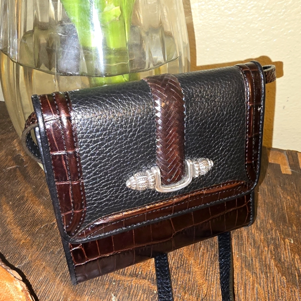 Brighton Leather Crossbody wallet bag Brown  Croc & Black with heart accents